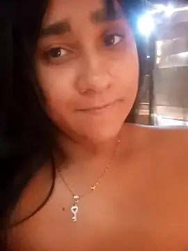 srtsara's cam snapshot