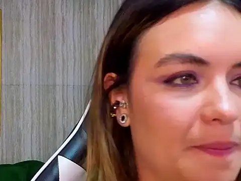 zarcasutra_t's cam snapshot