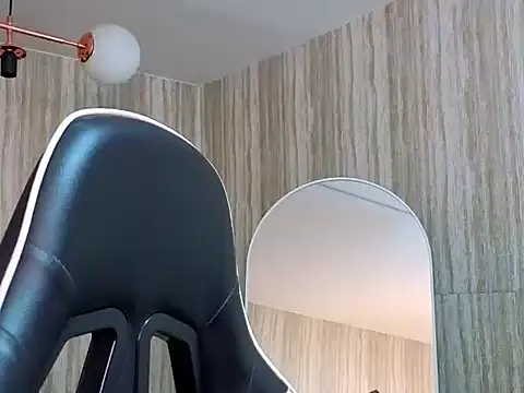 zarcasutra_t's cam snapshot