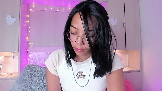 GabyMason_'s cam snapshot