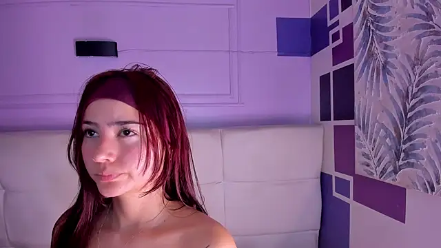 Alejita699 live sex cam