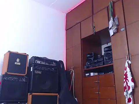 DeusBarbarus's cam snapshot