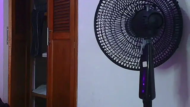 Ayala_777's cam snapshot