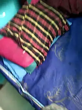 Villageanuty's cam snapshot