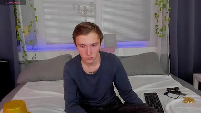 AlexxGreyy's cam snapshot