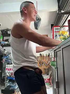 Paul22cm-'s cam snapshot