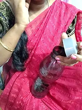 lolida69thamil's cam snapshot