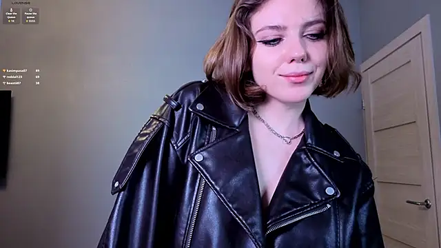 PollyRouge__ live sex cam