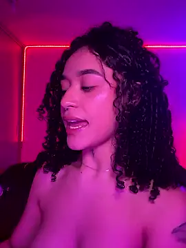 crystal_dlun's cam snapshot