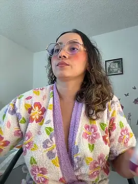 Kay_LustyWife live sex cam