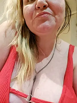 VeronikaBless live sex cam