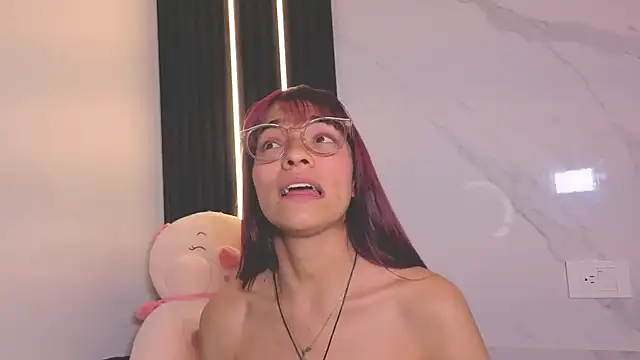 Scarlet_Red_ live sex cam