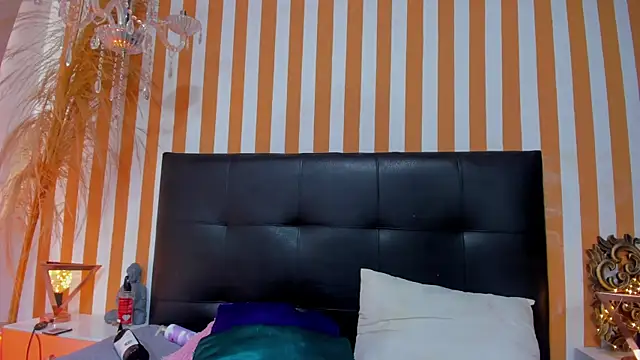 LunaToledo live sex cam