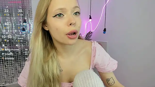 lucy_loy live sex cam