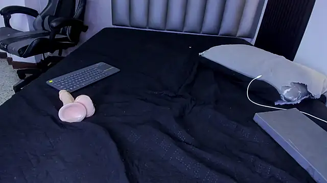 sarah_cleir live sex cam