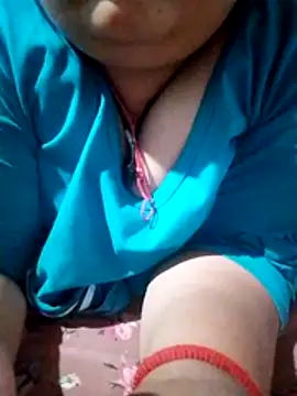 Hot_sexy_aunty11's cam snapshot