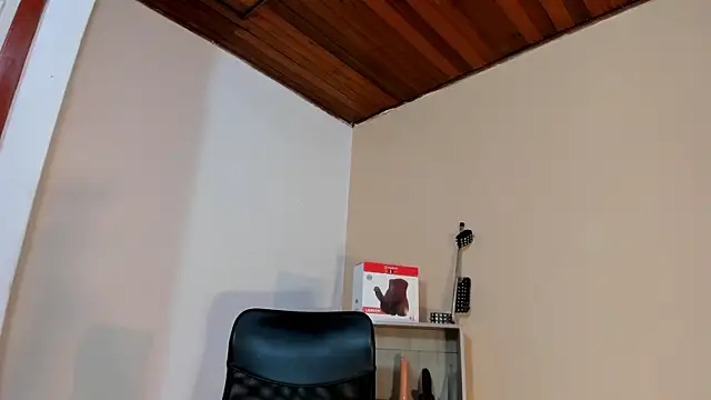 Violetta_0 live sex cam