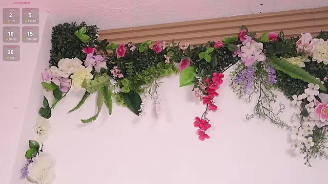 justnala_'s cam snapshot