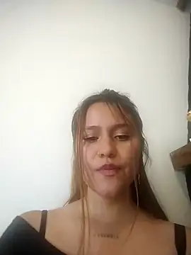 Alinaat086's cam snapshot