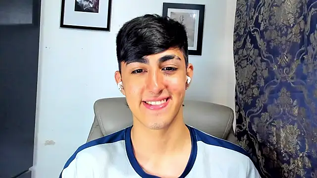 babymaik live sex cam