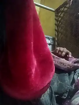 Pooja_hote live sex cam