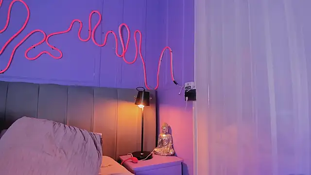 Sofly_s live sex cam