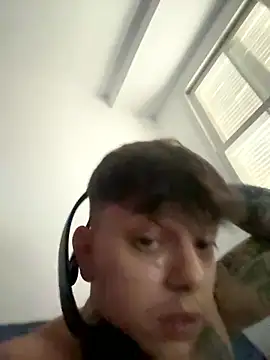 Joga_10didi's cam snapshot