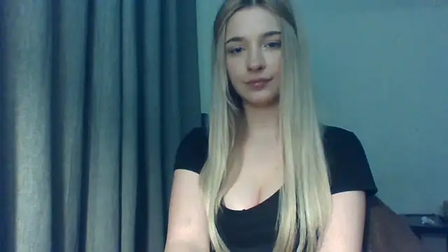 EvelineMagnetic's cam snapshot