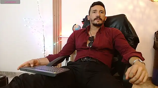 Reiko_85_'s cam snapshot