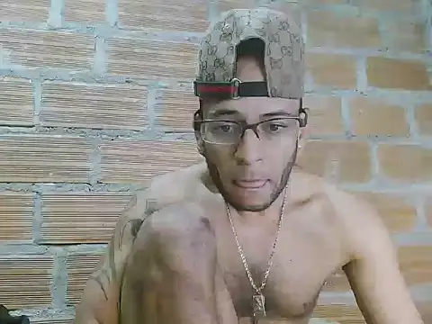 Alphamaster_92's cam snapshot