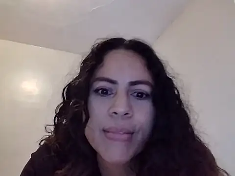 _Zhamira's cam snapshot