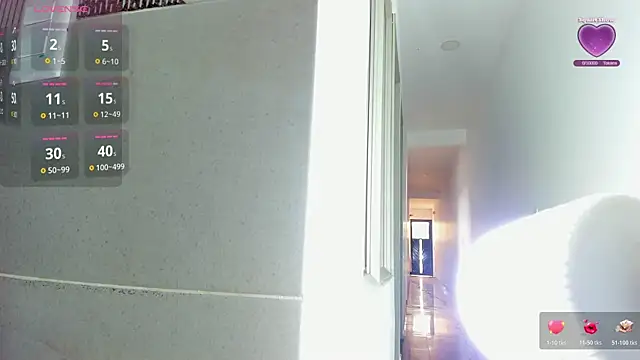 cristaaalclocks1's cam snapshot