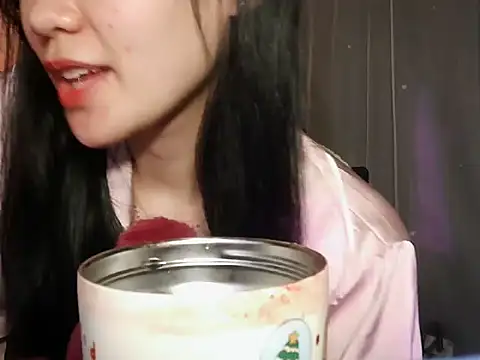 Nunaa18's cam snapshot