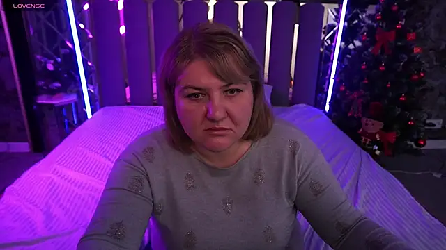 EmmaKanee's cam snapshot