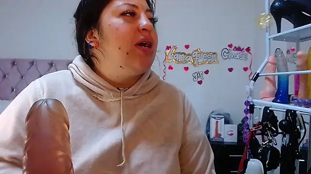 lanaqueen699's cam snapshot