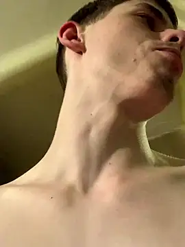 FreeRich live sex cam