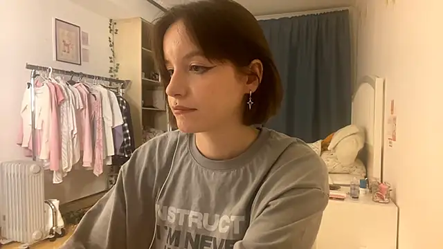 KatiCropley's cam snapshot