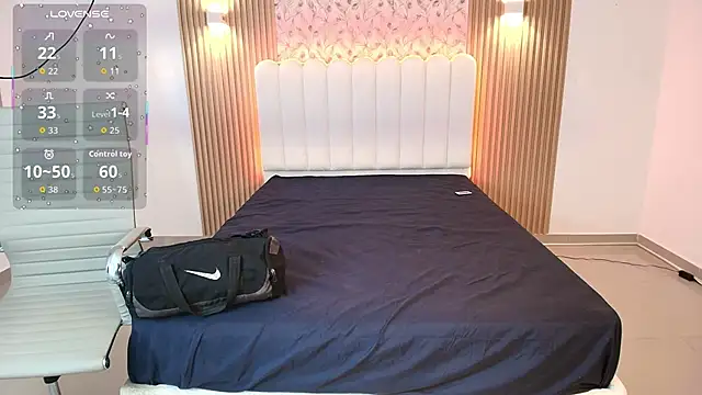 Chloe_amourr's cam snapshot