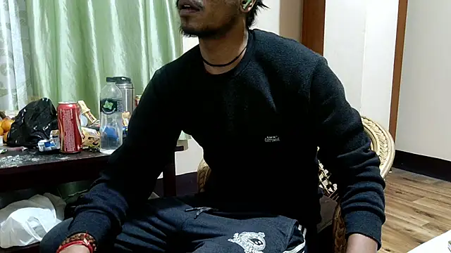 Gre3k_god's cam snapshot