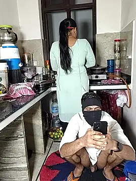 Heena-143's cam snapshot