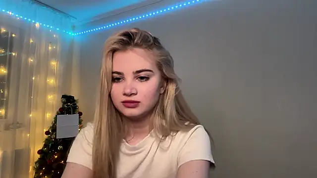 KariJarecke's cam snapshot