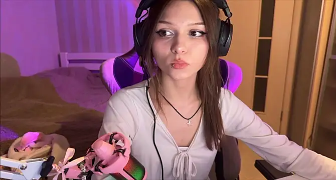 MilaMiuu's cam snapshot