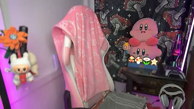 SpaceCowWhore's cam snapshot