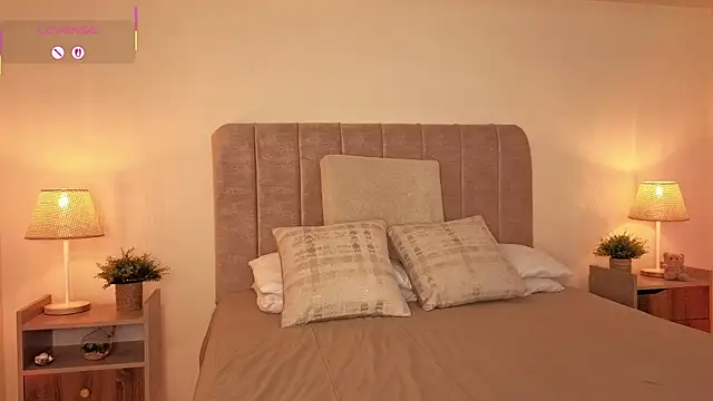 allizon_jay's cam snapshot