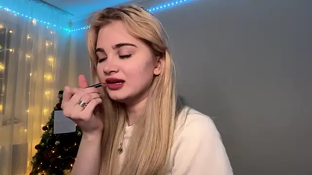 KariJarecke's cam snapshot