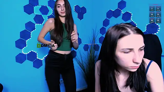 mila_firee's cam snapshot