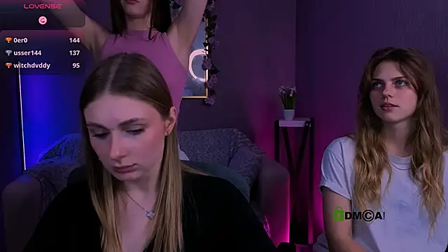 nekky_mouse live sex cam