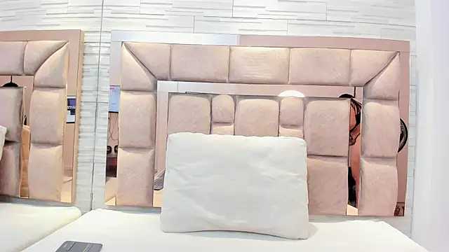 ammy_jhonnson's cam snapshot