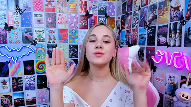 MiaMilas live sex cam