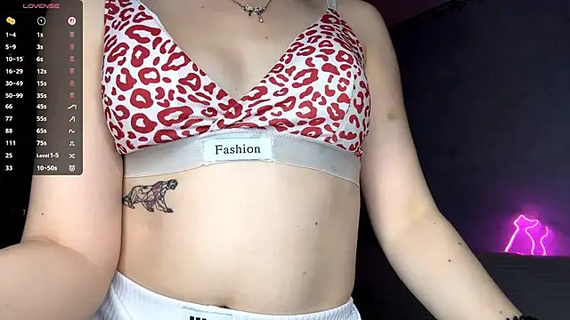 Lia_rise live sex cam